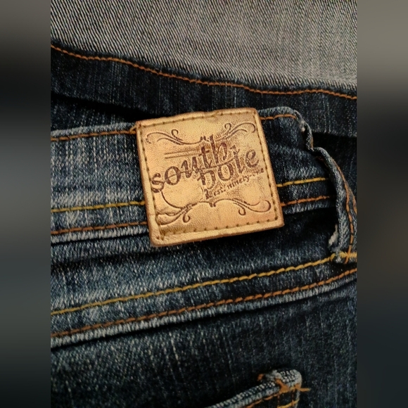 SOUTH POLE Women's Juniors‎ 9 Dark Blue Jean Shorts - Picture 3 of 6